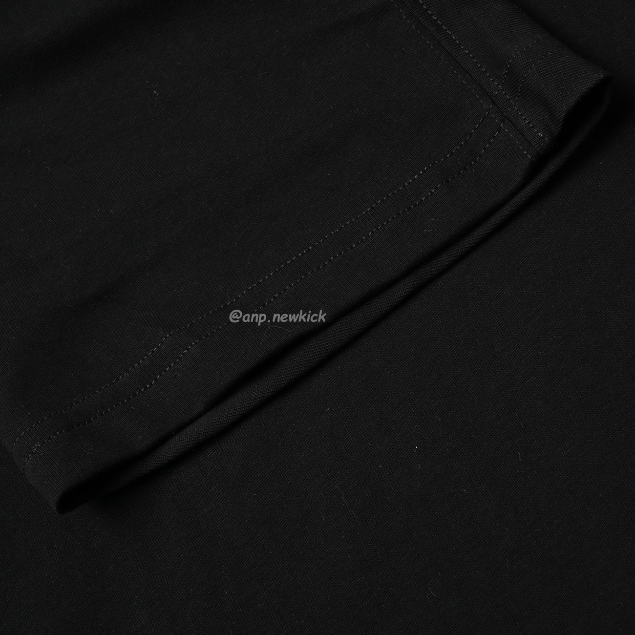 Louisviutton 2024ss Colorful Letter Logo On Back Printed Short Sleeved T Shirt (2) - www.newkick.vip